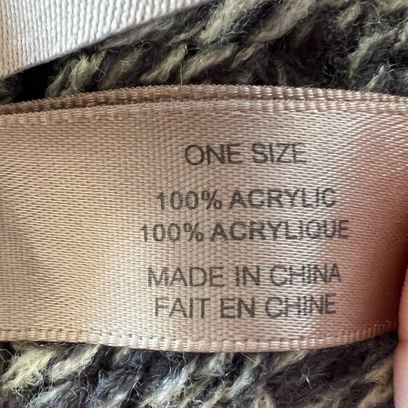 LOOK brand wrap scarf look cowl knit one size - Picture 9 of 10